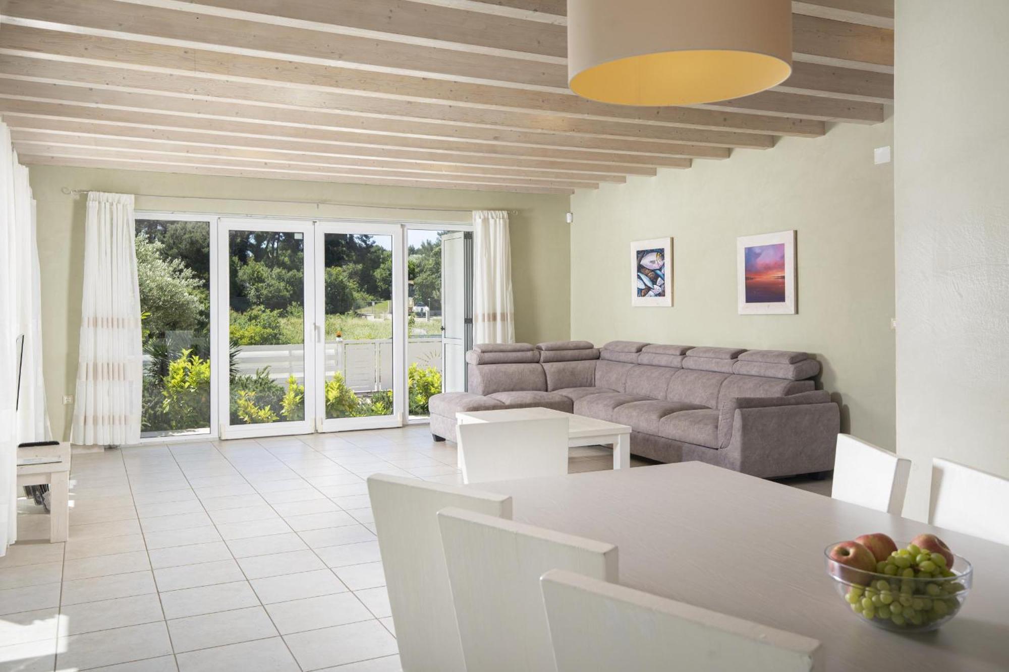 Villa Bella - Beautiful And Modern House With Pool, Souna, Jacuzzi & Playground, Liznjan - Istra Buitenkant foto